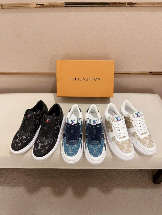 Picture of Louis Vuitton Shoes _SKULVsz38-45hnh121815055